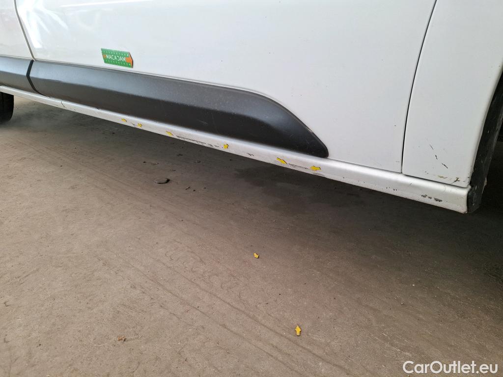  Peugeot  Expert  Fourgon Premium Compact 1.5 HDi 120CV BVM6 E6d #38