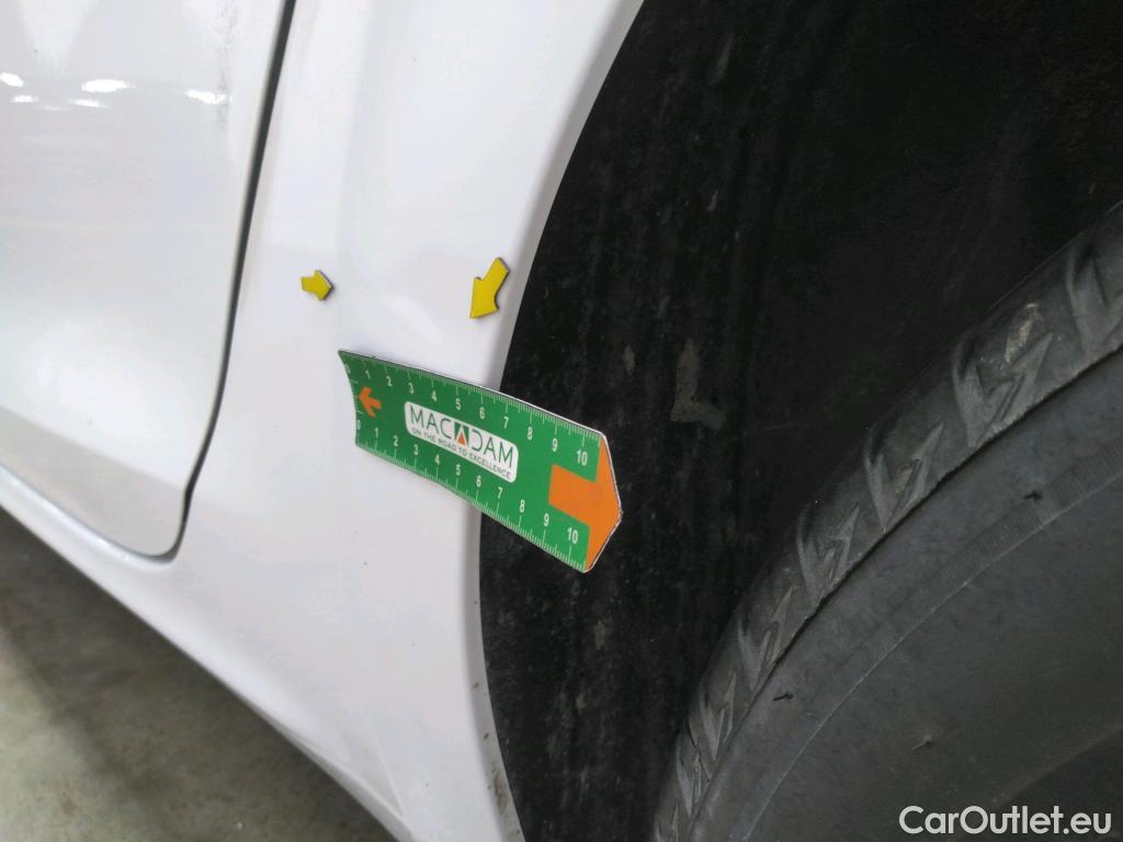  Peugeot  208  Affaire Premium Pack 1.5 HDi 100CV BVM5 E6dT #19