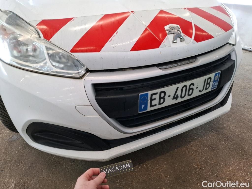  Peugeot  208 PEUGEOT  Affaire VU 5p Berline 1.6 BlueHDi 75 PACK CLIM #4