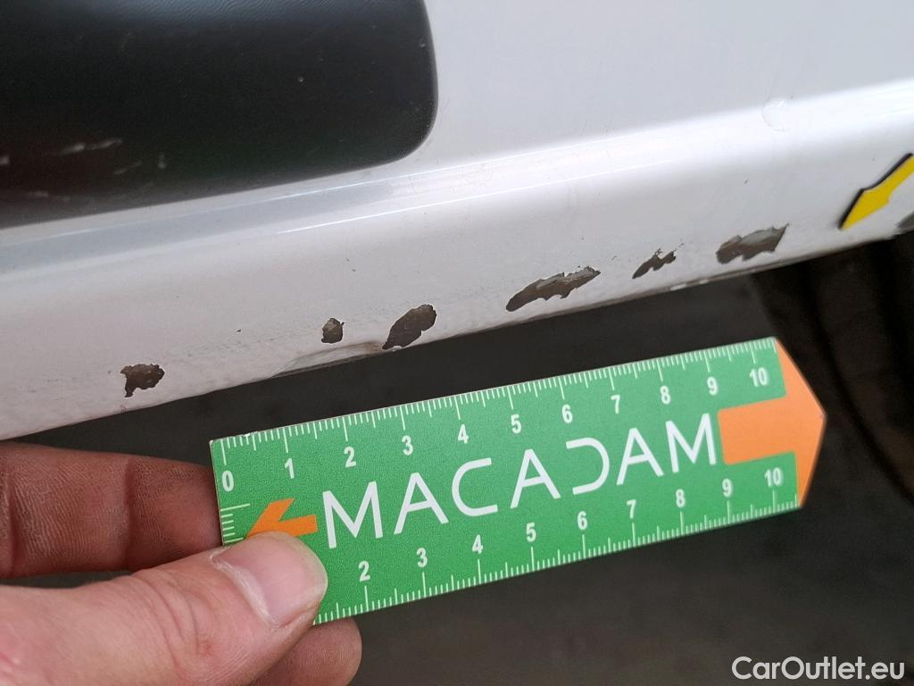  Peugeot  Expert  Fourgon Premium Compact 1.5 HDi 120CV BVM6 E6d #48