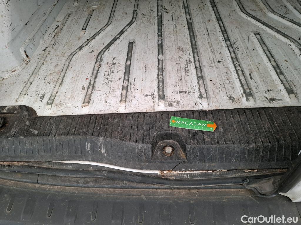  Renault  Kangoo RENAULT  / 2021 / 4P / Fourgonnette EXTRA - BLUE DCI 95 #33