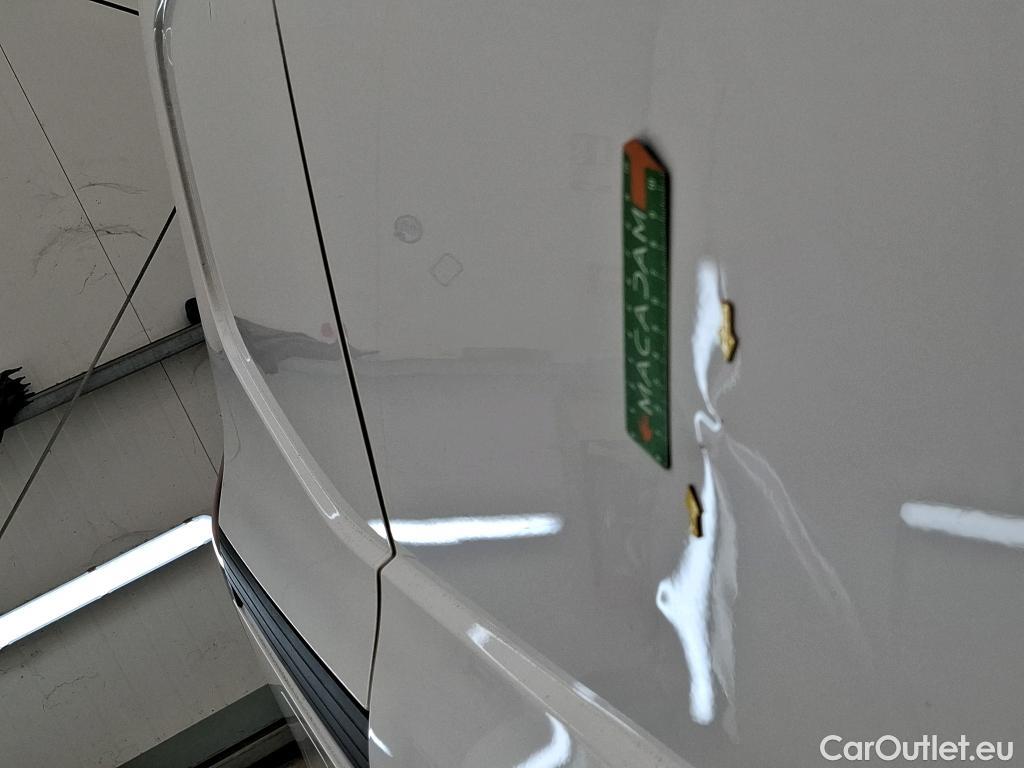  Renault  Kangoo RENAULT  / 2021 / 4P / Fourgonnette EXTRA - BLUE DCI 95 #36