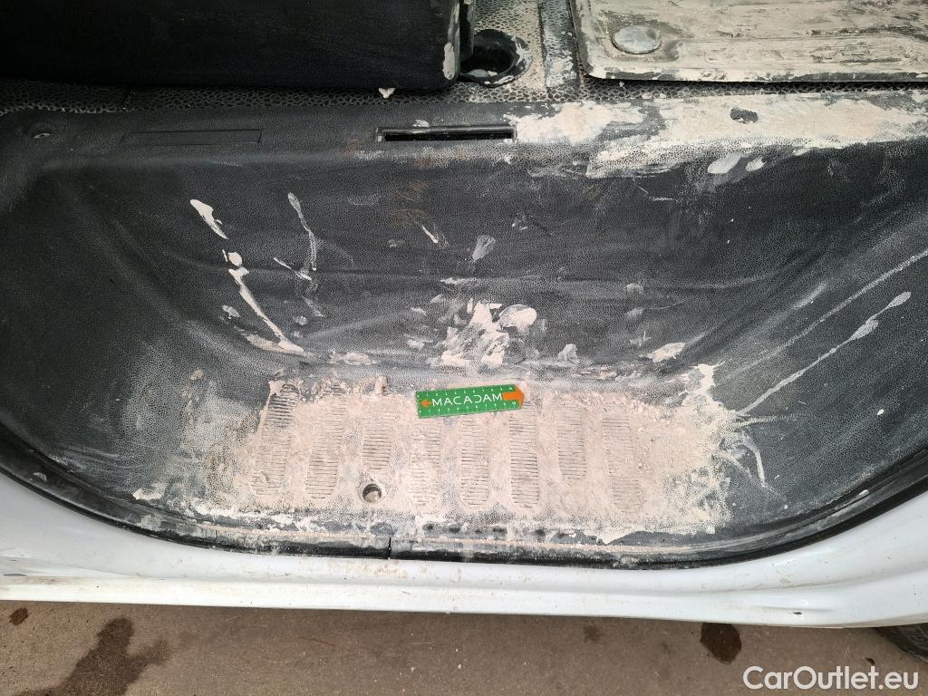  Renault  Master  Fourgon L2H2 3 5 Grand Confort dCi 135CV BVM6 E6dT #96