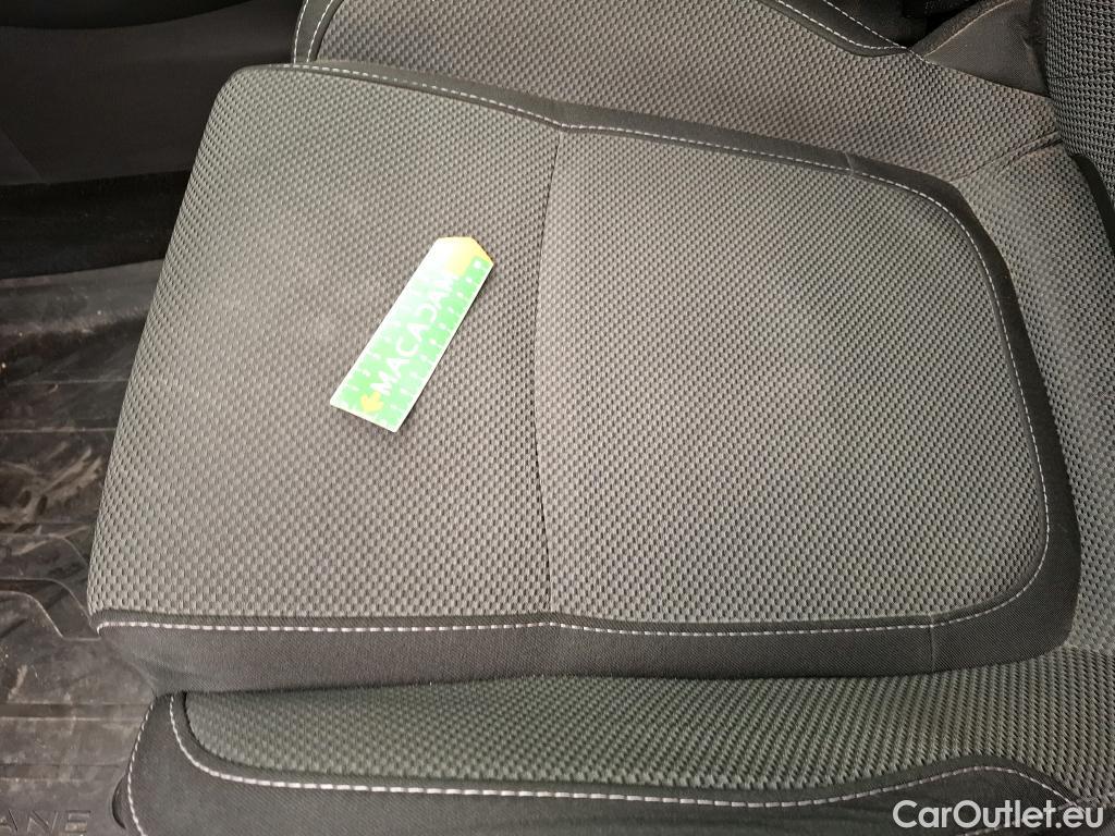  Renault  Megane RENAULT Mégane Société / 2020 / 5P / Berline Air Nav réversible Blue dCi 115 - 21N #11