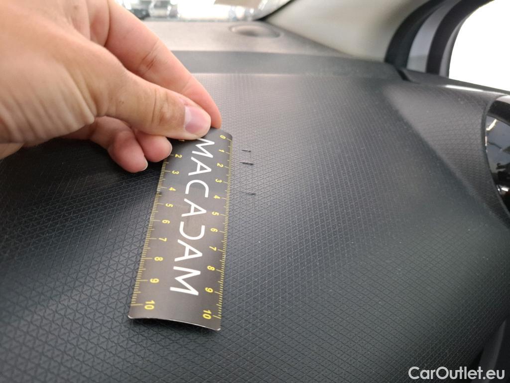  Renault  Clio  IV Air MediaNav 1.5 dCi 75CV BVM5 E6 #10