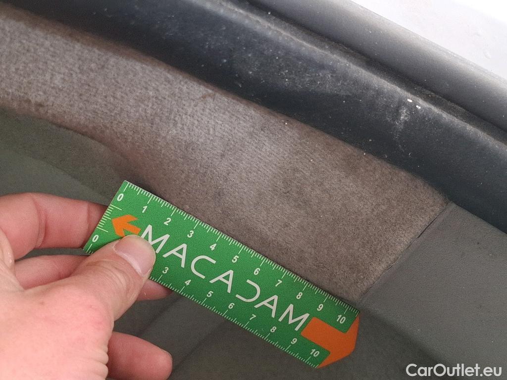  Renault  Master  Fourgon L2H2 3 5 Grand Confort dCi 135CV BVM6 E6dT #95