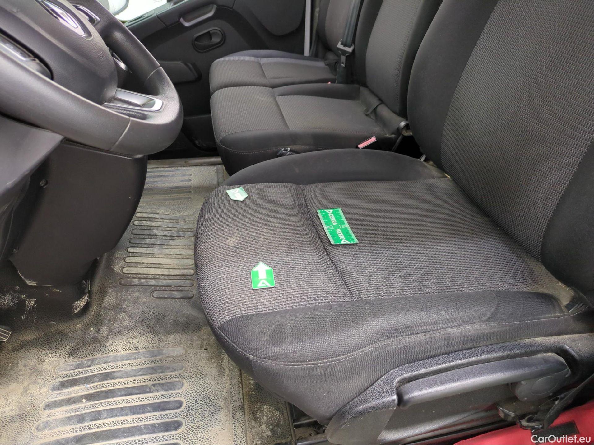  Renault  Master RENAULT  / 2019 / 4P / Fourgon tôlé FG Tr GCF F3500 L2H2 Energy dCi 150 #9