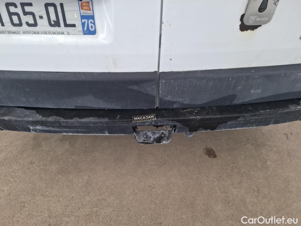  Renault  Master  Fourgon L2H2 3 5 Grand Confort dCi 135CV BVM6 E6dT #64