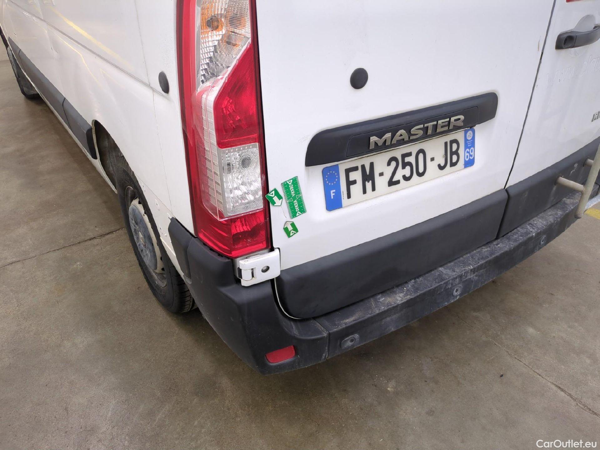  Renault  Master RENAULT  / 2019 / 4P / Fourgon tôlé FG Tr GCF F3500 L2H2 Energy dCi 150 #49