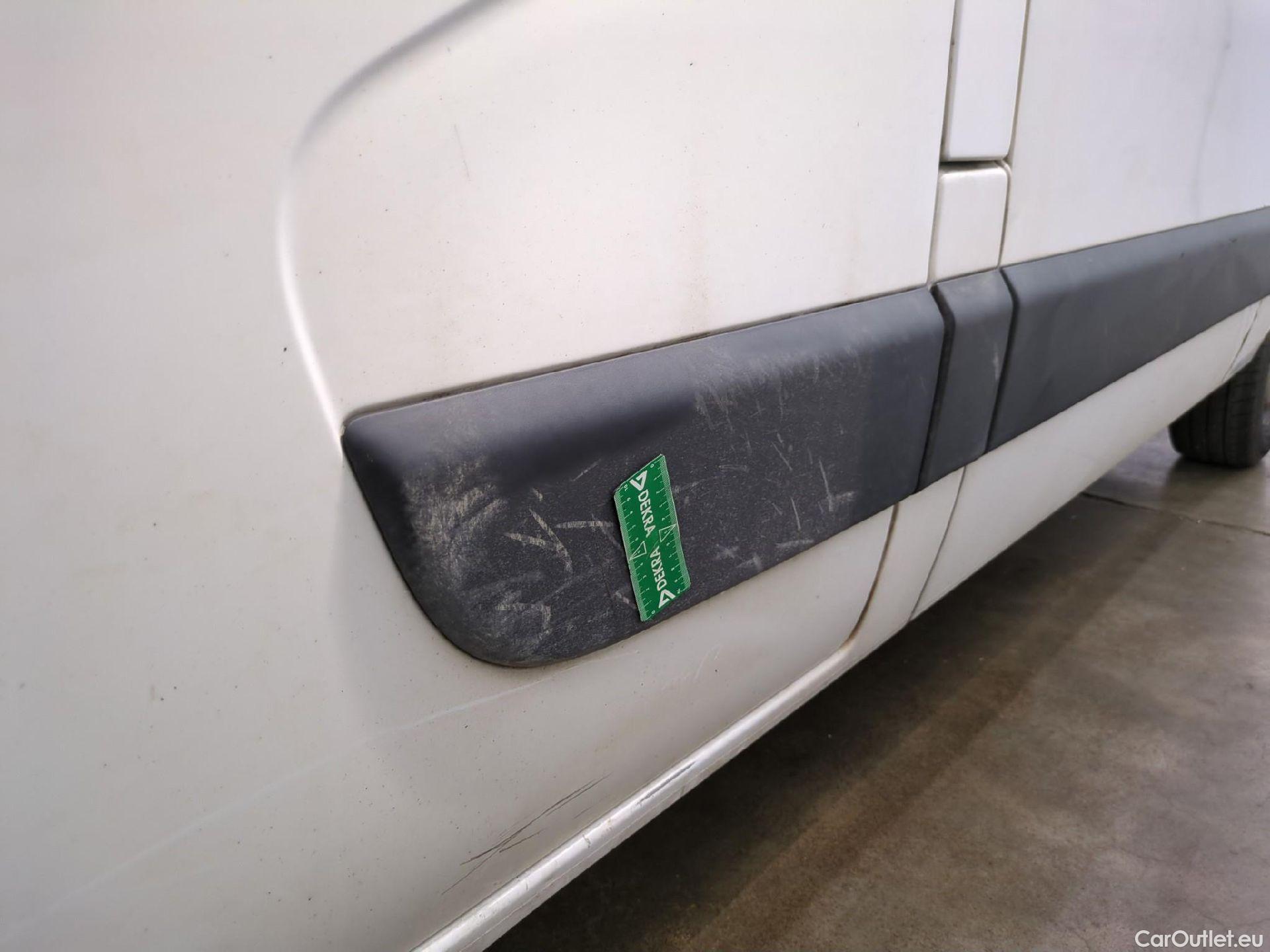  Renault  Master RENAULT  / 2019 / 4P / Fourgon tôlé FG Tr GCF F3500 L2H2 Energy dCi 150 #42