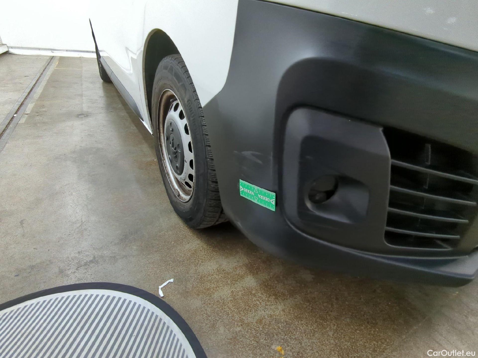  Peugeot  Expert  Fourgon Premium Pack Standard 1.6 HDi 95CV BVM5 E6 #23