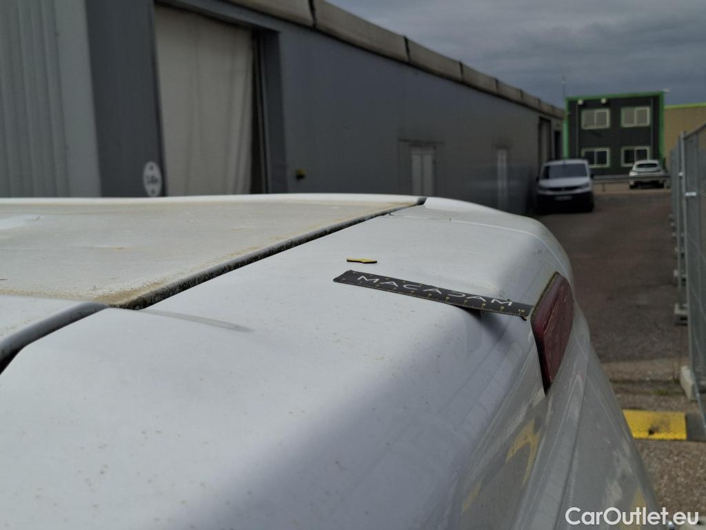  Renault  Kangoo RENAULT  / 2021 / 4P / Fourgonnette EXTRA - BLUE DCI 95 #18