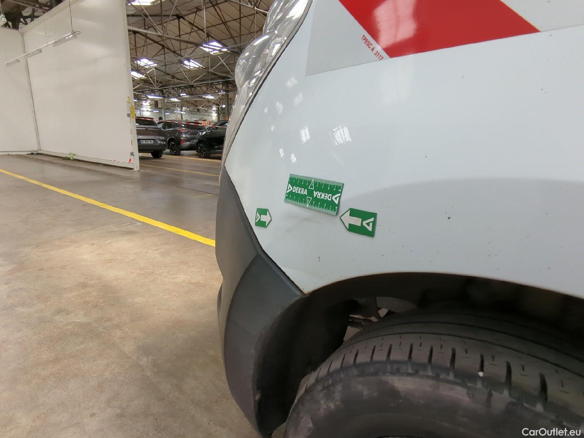  Renault  Master RENAULT  VU 4p Fourgon FG GCf Trac F3500 L2H2 dCi 110 Euro6 #37