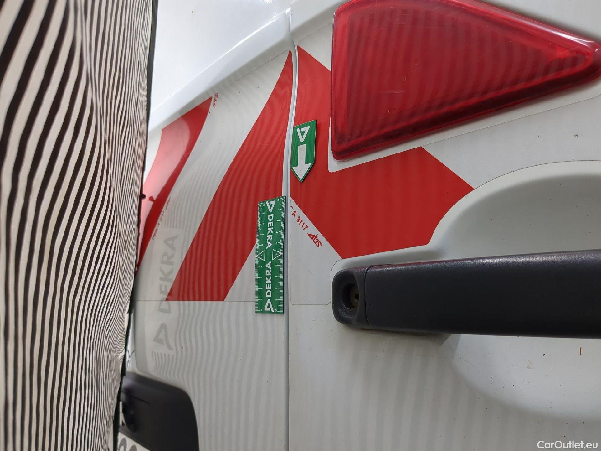  Renault  Master RENAULT  VU 4p Fourgon FG GCf Trac F3500 L2H2 dCi 110 Euro6 #43