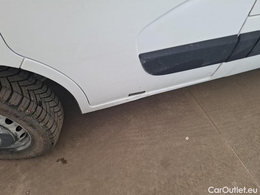  Renault  Master  Fourgon L2H2 3 5 Grand Confort dCi 135CV BVM6 E6dT #52