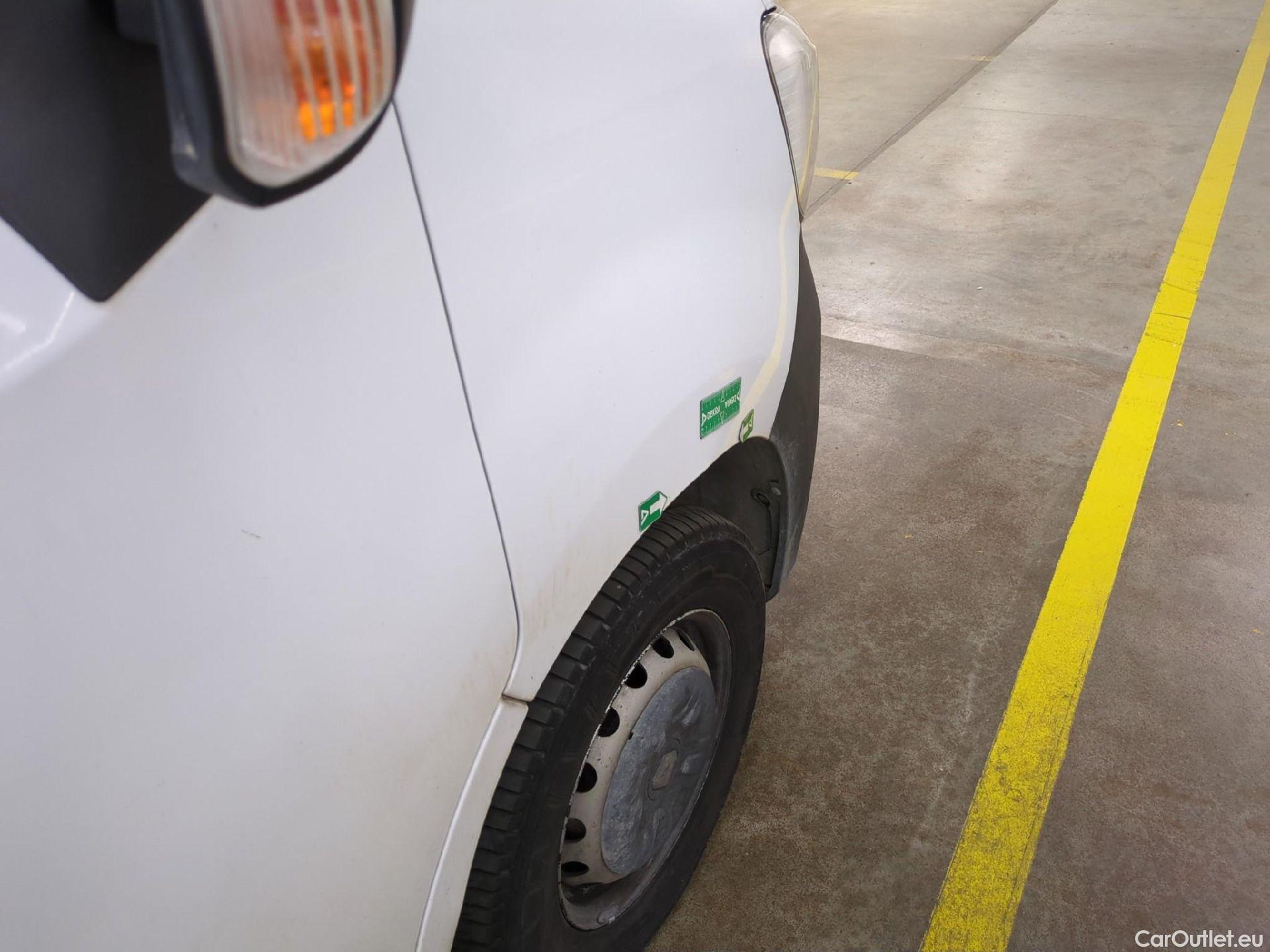  Renault  Master RENAULT  / 2019 / 4P / Fourgon tôlé FG Tr GCF F3500 L2H2 Energy dCi 150 #31