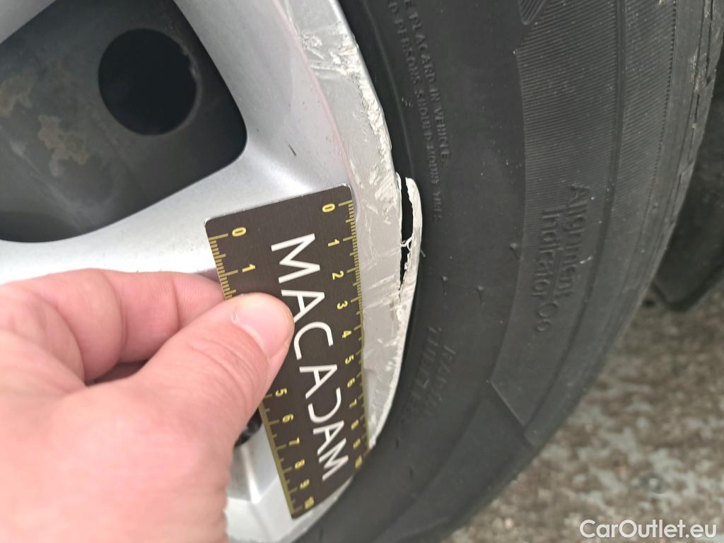  Renault  Clio  V Société Air Nav 1.0 TCe 90CV BVM6 E6d #17