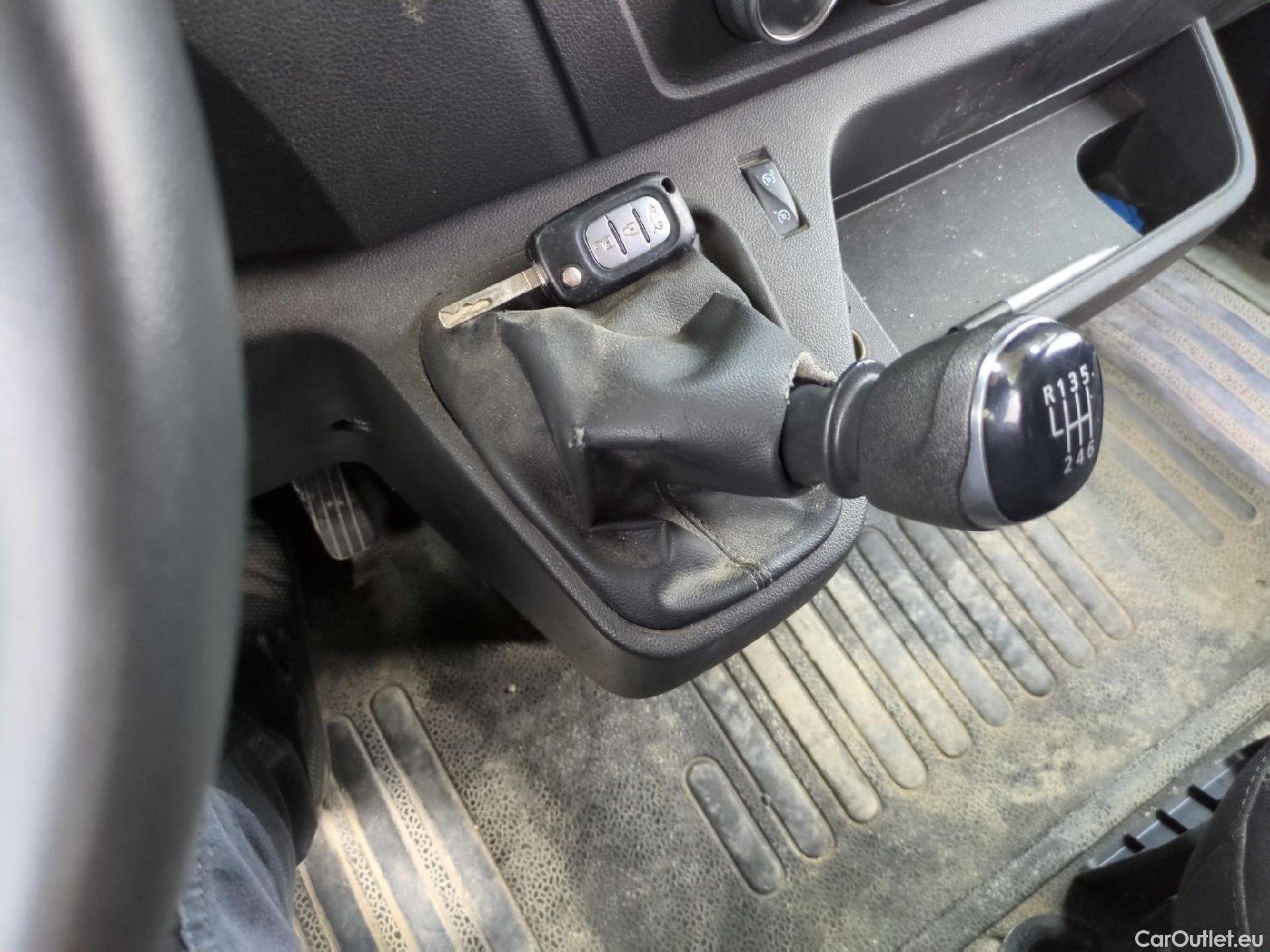  Renault  Master RENAULT  / 2019 / 4P / Fourgon tôlé FG Tr GCF F3500 L2H2 Energy dCi 150 #14