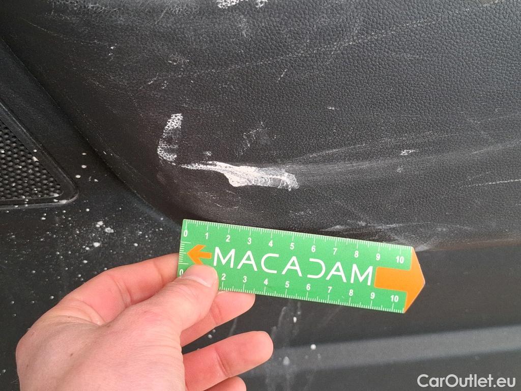  Renault  Master  Fourgon L2H2 3 5 Grand Confort dCi 135CV BVM6 E6dT #40