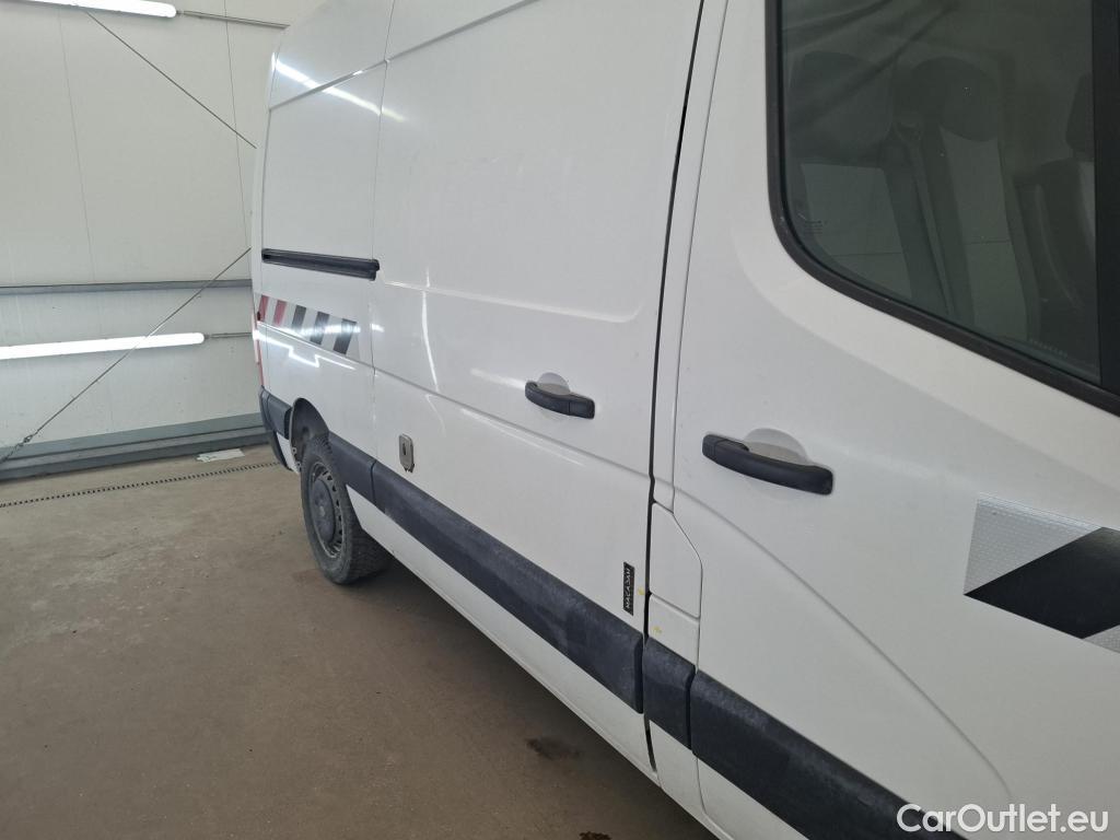  Renault  Master  Fourgon L2H2 3 5 Grand Confort dCi 135CV BVM6 E6dT #81