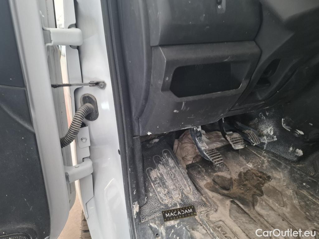  Renault  Master  Fourgon L2H2 3 5 Grand Confort dCi 135CV BVM6 E6dT #102