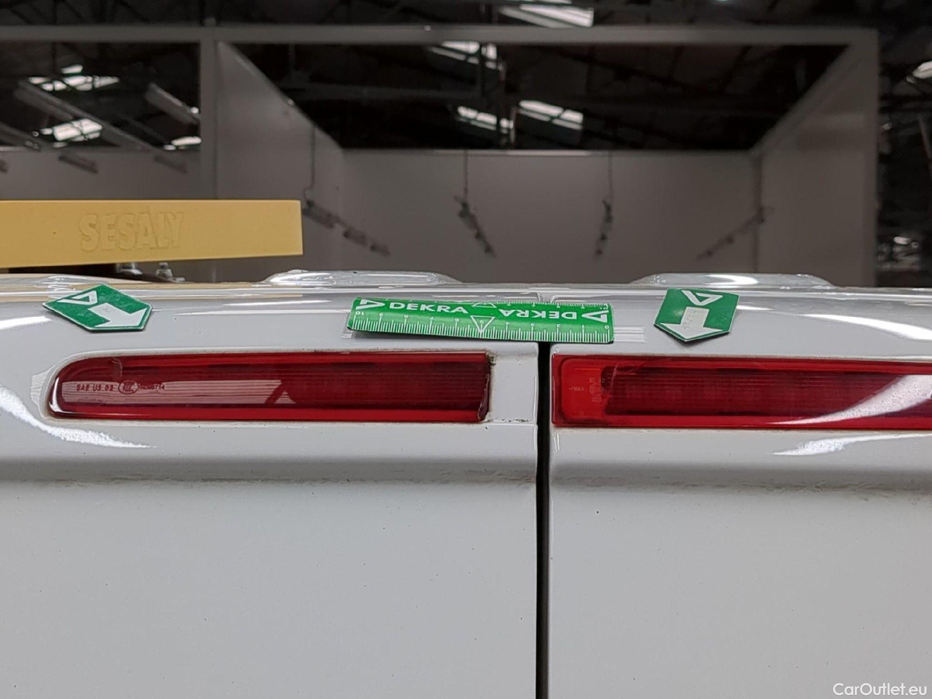  Volkswagen  Transporter T6  Fourgon 4Motion 2.0 TDI 150CV BVM6 E6 #16