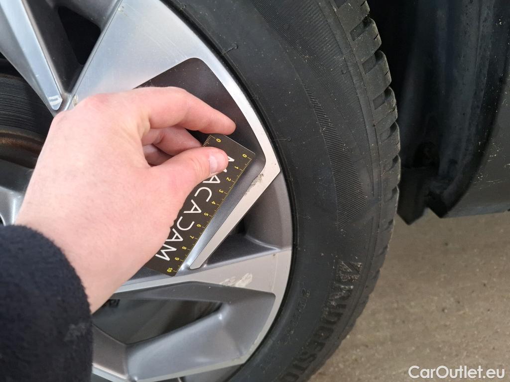  Citroen  DS3 3 Crossback E-Tense Grand Chic 50kWh BVA #34