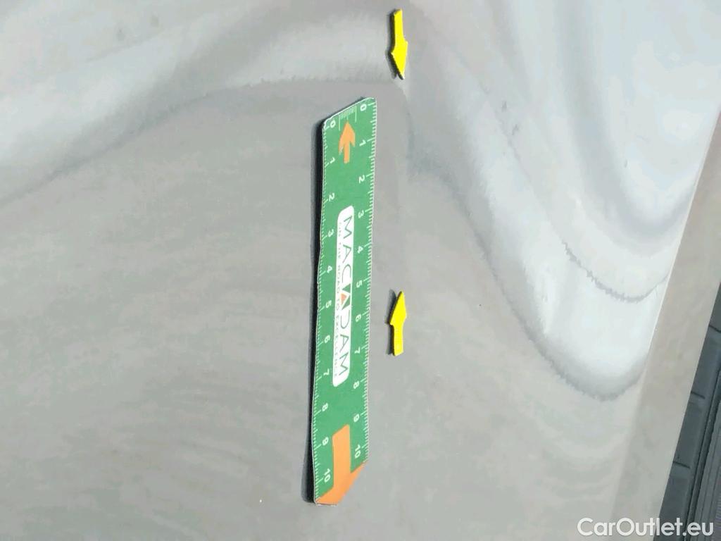  Land Rover  Range Rover Evoque LAND ROVER  / 2018 / 5P / SUV D180 BVA 4WD R-Dynamic S #7