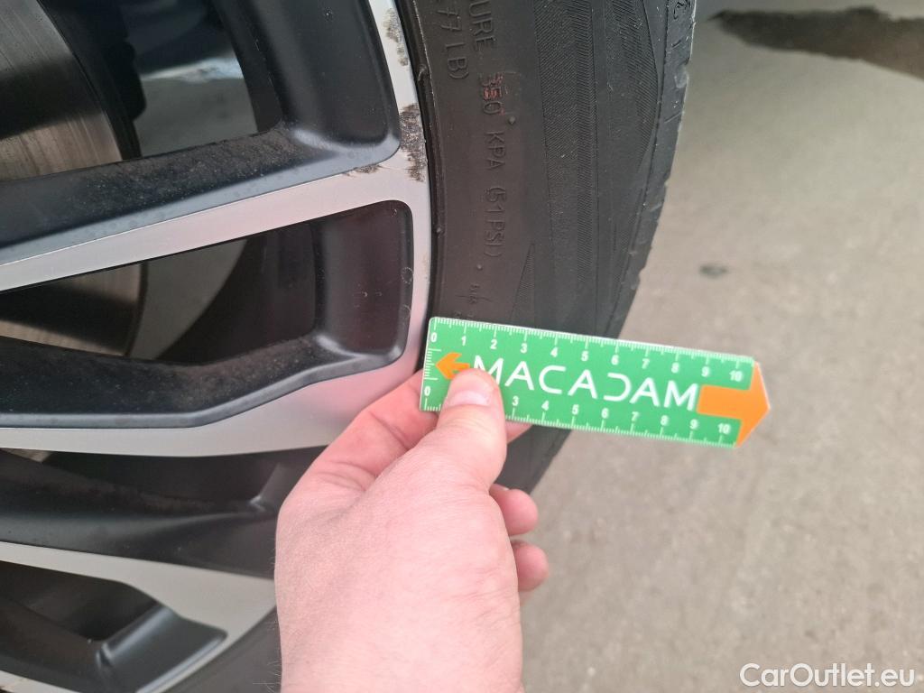  Fiat  500 FIAT X / 2018 / 5P / SUV 1.3 FFly T T4 150ch DCT Cross #10