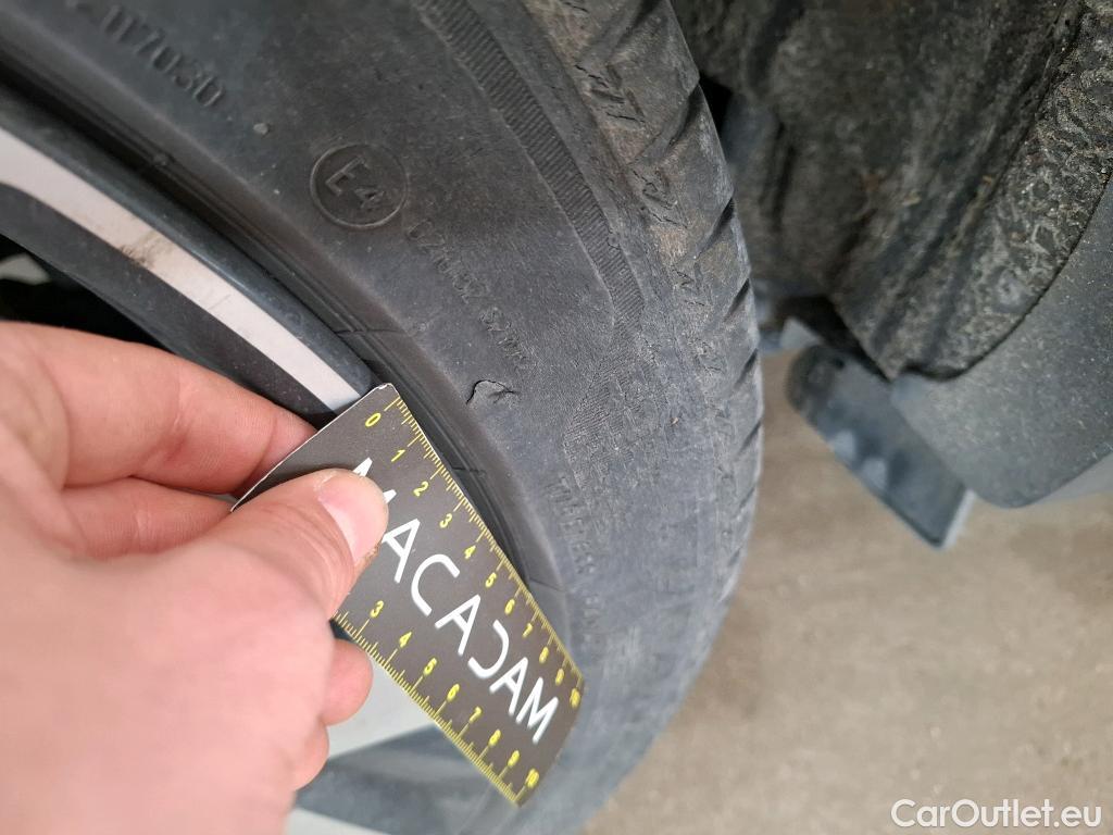  Nissan  Qashqai NISSAN  5p Crossover 1.6 DCI 130 N-Connecta #24