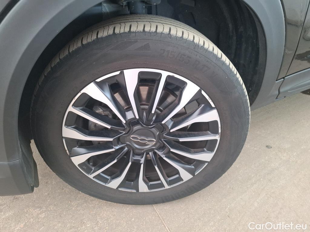  Fiat  500 FIAT X / 2018 / 5P / SUV 1.3 FFly T T4 150ch DCT Cross #15