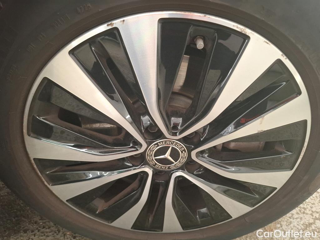  Mercedes  A-Klasse MERCEDES-BENZ Classe A Compact / 2018 / 5P / Berline A 250 e Business Line 8G-DCT #9