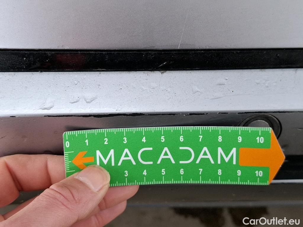  Hyundai   Ioniq Ioniq 5 Executive Electrique 72kWh BVA / Garniture porte ARD A CHANGER #17