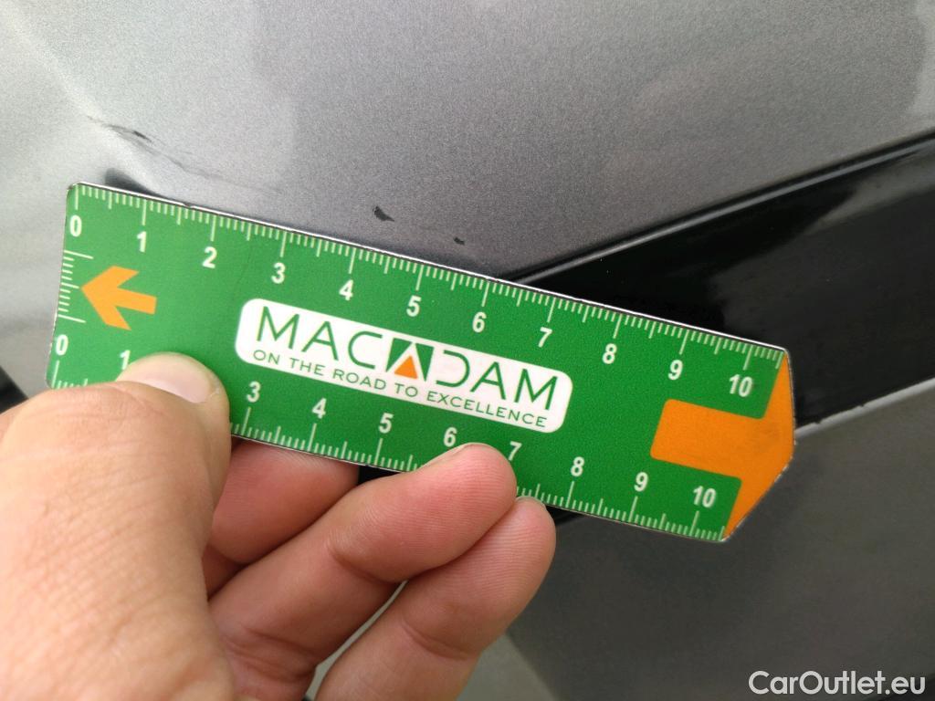  Land Rover  Range Rover Evoque LAND ROVER  / 2018 / 5P / SUV D180 BVA 4WD R-Dynamic S #18