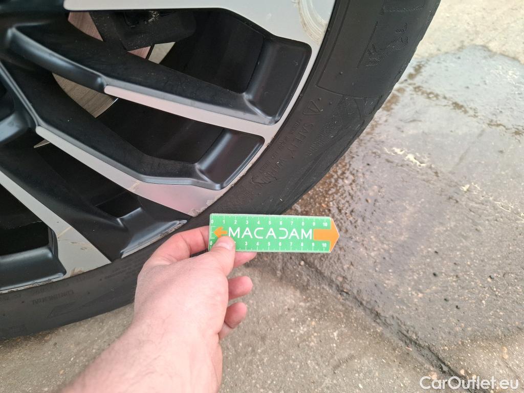  Fiat  500 FIAT X / 2018 / 5P / SUV 1.3 FFly T T4 150ch DCT Cross #14