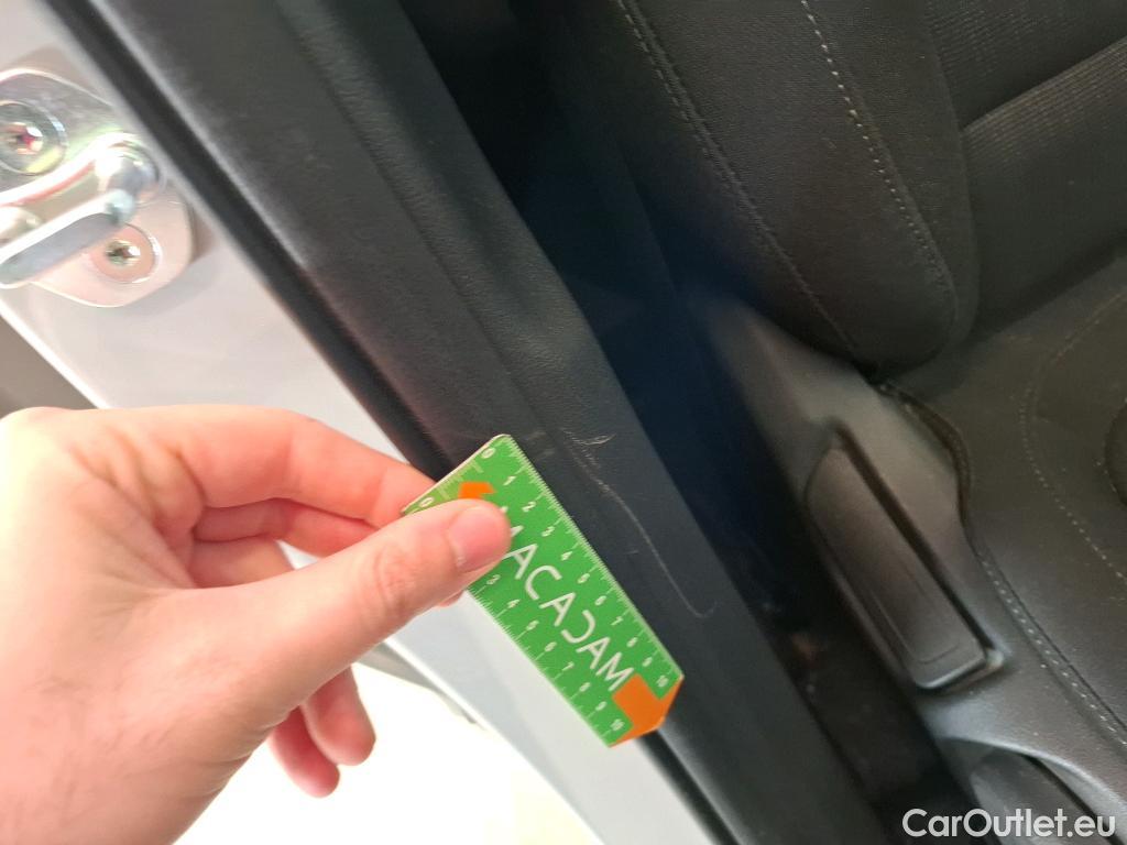  Hyundai  Konna Kona Creative Hybrid 2WD 1.6 GDI 140CV BVA6 E6d #16