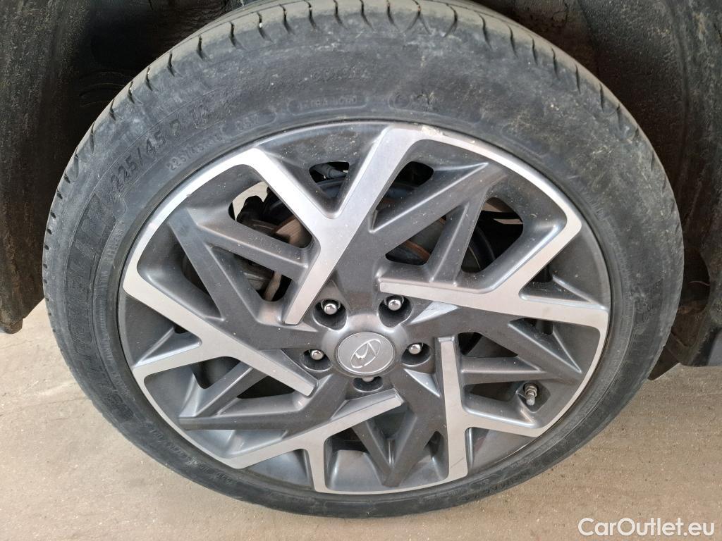  Hyundai  Konna Kona Creative Hybrid 2WD 1.6 GDI 140CV BVA6 E6d #25