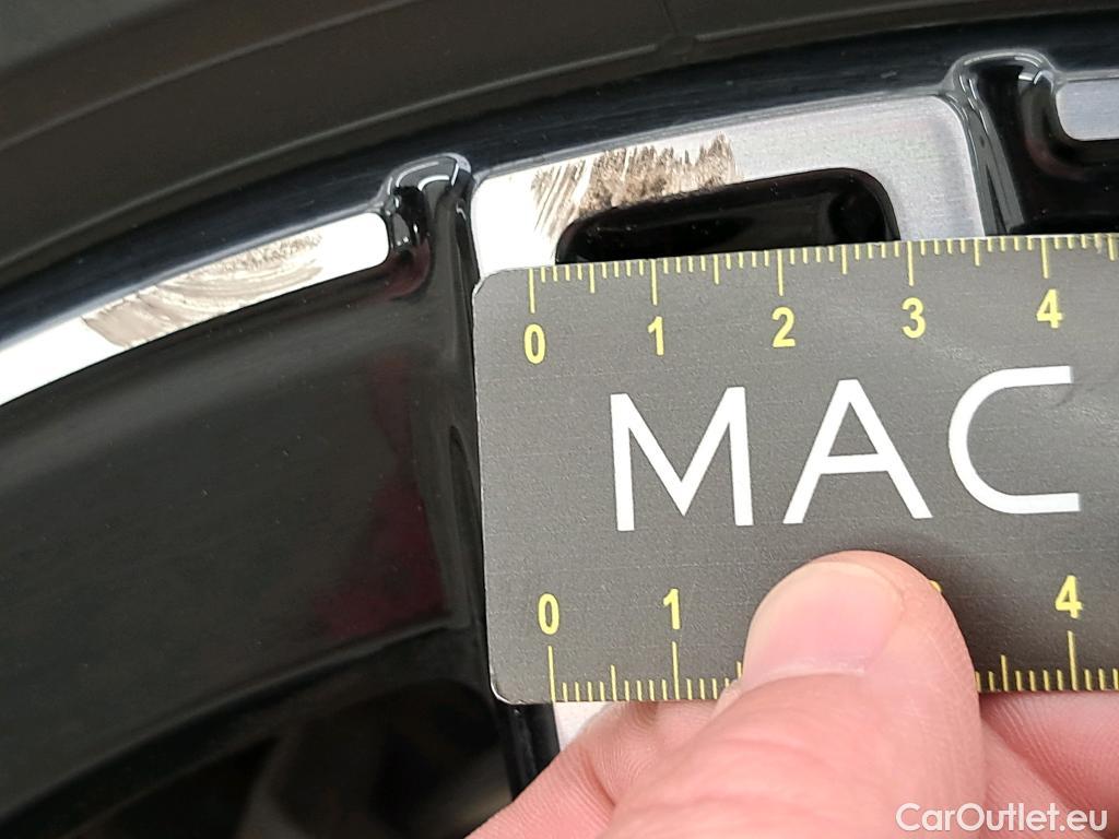  Mercedes  GLB MERCEDES-BENZ  / 2019 / 5P / SUV  200 d AMG Line #19