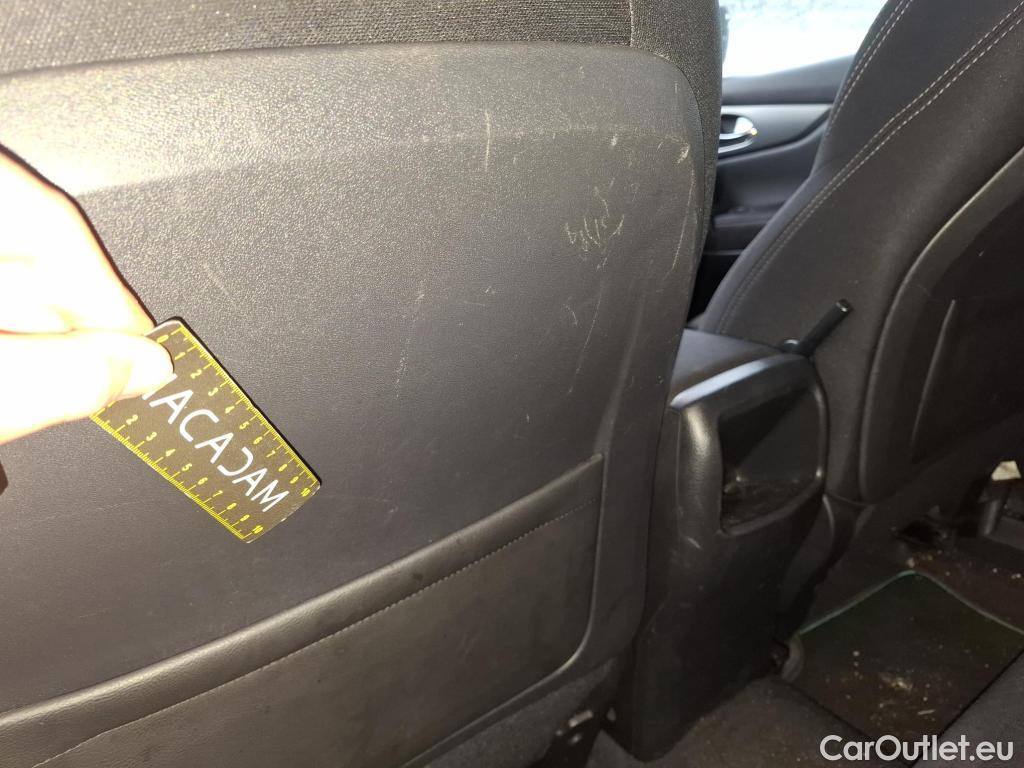  Nissan  Qashqai NISSAN  5p Crossover 1.6 DCI 130 N-Connecta #77