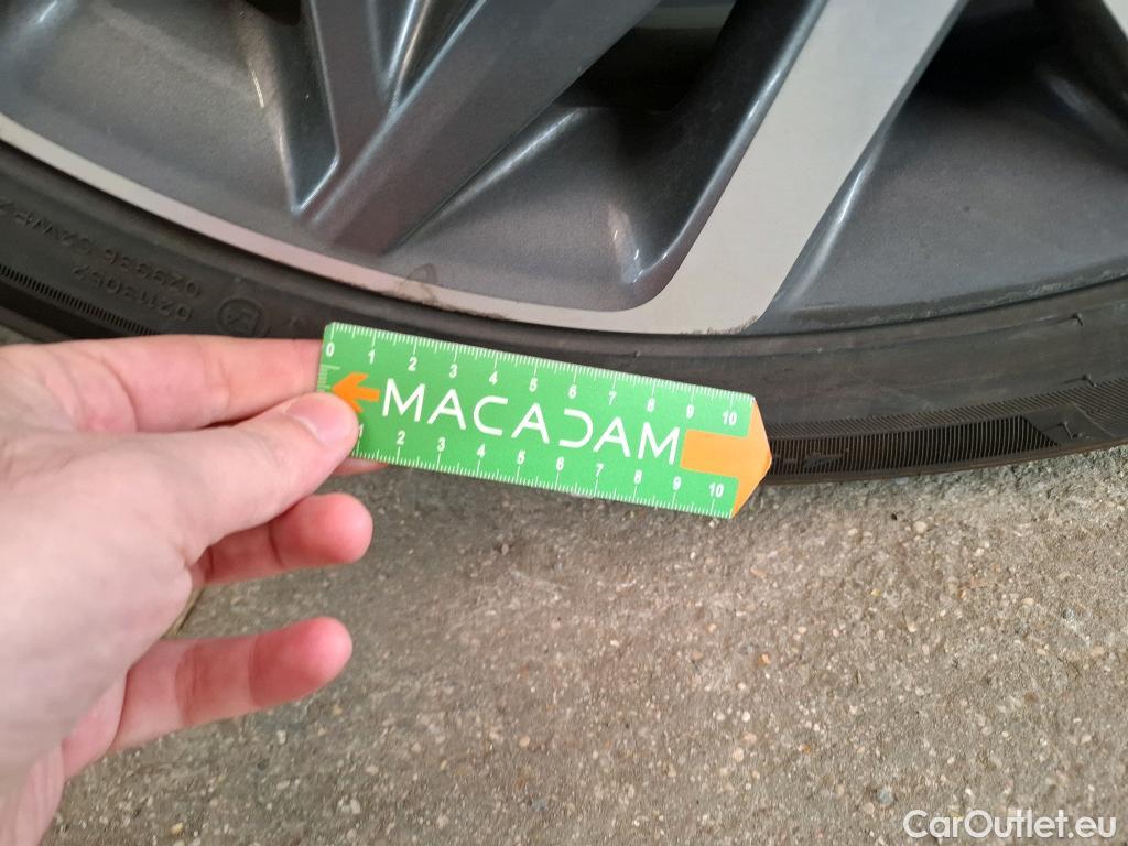  Hyundai  Konna Kona Creative Hybrid 2WD 1.6 GDI 140CV BVA6 E6d #9