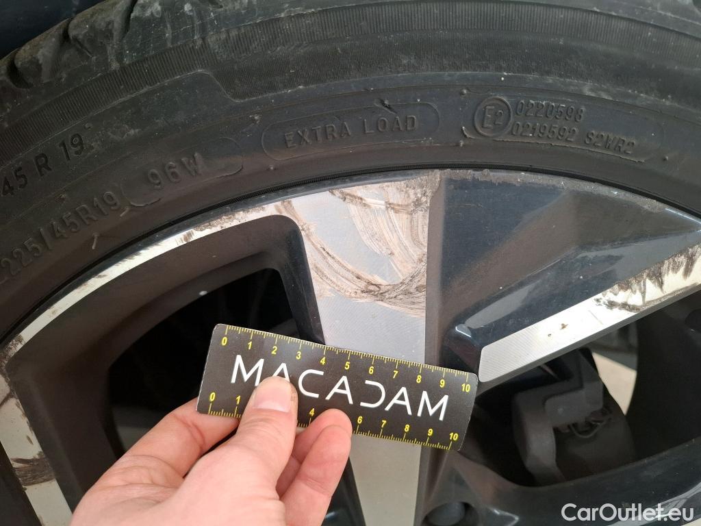  Nissan  Qashqai NISSAN  5p Crossover 1.6 DCI 130 N-Connecta #61