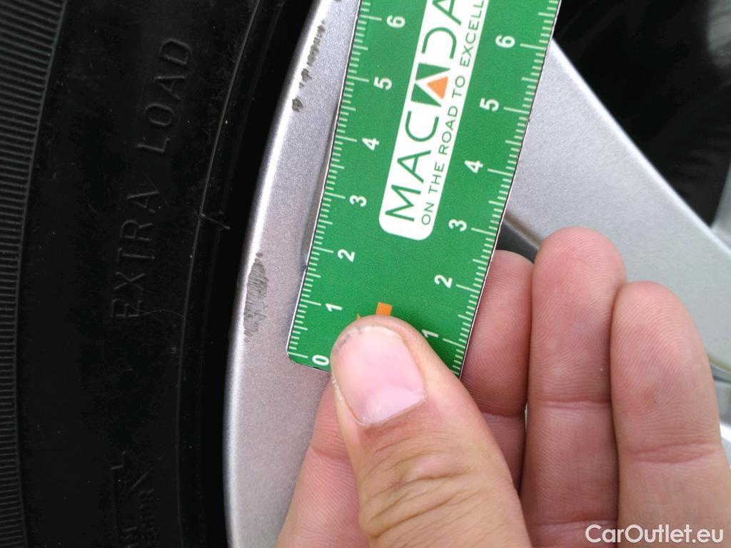  Land Rover  Range Rover Evoque LAND ROVER  / 2018 / 5P / SUV D180 BVA 4WD R-Dynamic S #39