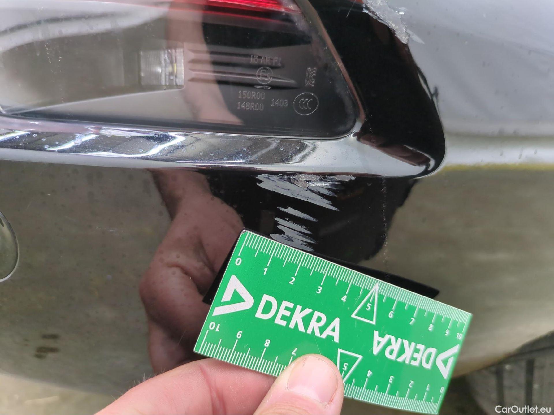  Renault  Austral  Evolution 1.2 E-TECH Hybrid 200CV BVA6 6E #17