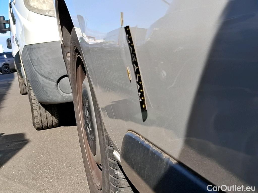  Peugeot  Expert  Kombi L2 1.5 HDi 120CV BVM6 E6d #7