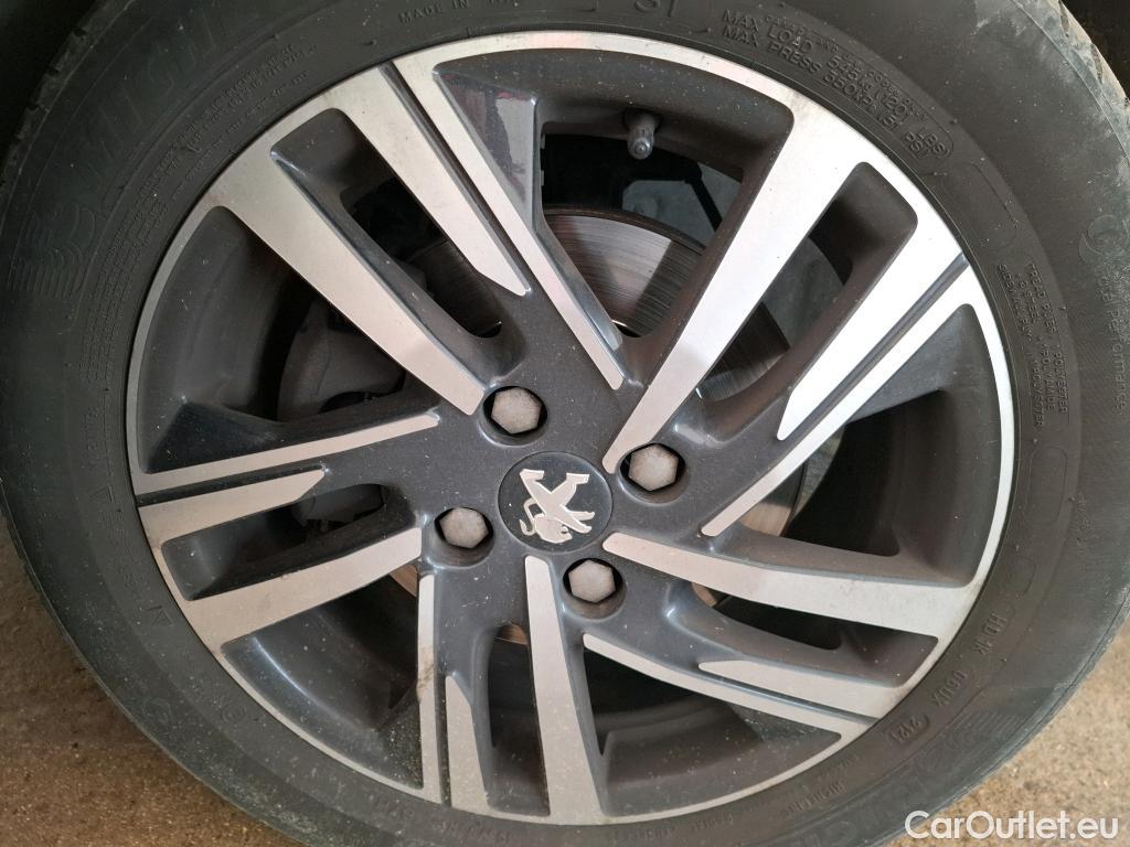  Peugeot  208  Allure Business 1.2 PureTech 100CV BVM6 E6d / GARANTIE STELLANTIS 10 ANS VOIR PHOTO 2 #19