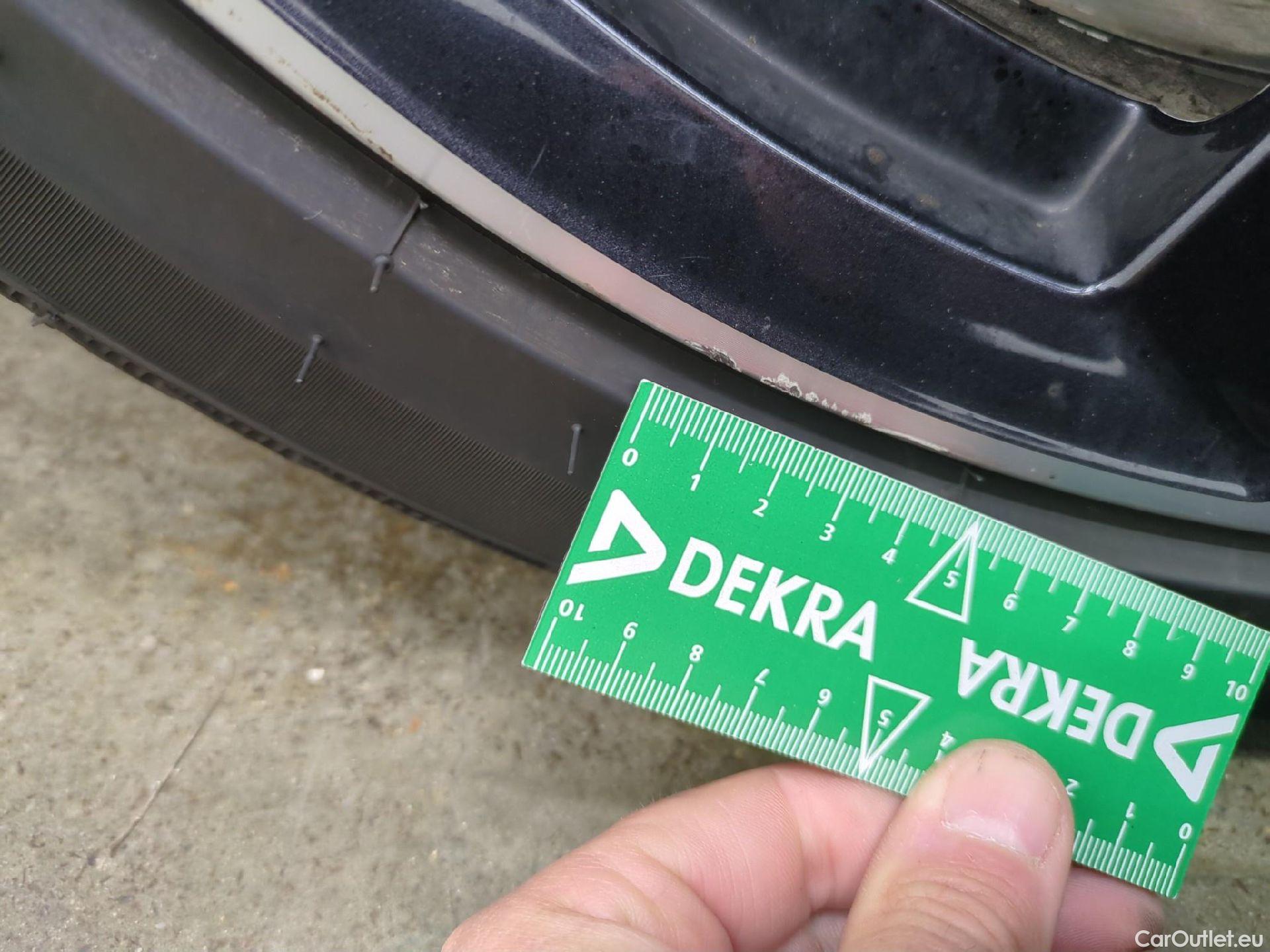  Peugeot  308  SW Allure 1.5 HDi 130CV BVA8 E6d #19