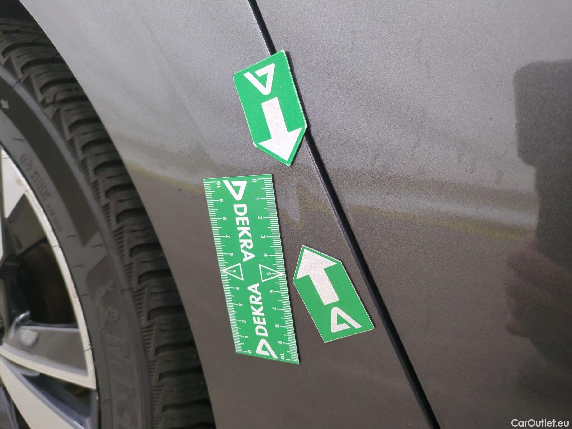  Peugeot  308  SW Allure 1.5 HDi 130CV BVA8 E6d #47