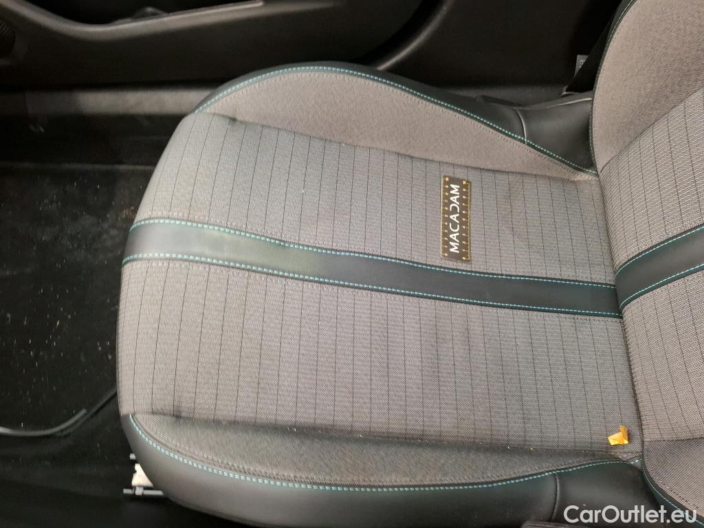  Peugeot  2008  Allure Pack 1.5 HDi 110CV BVM6 E6d #13