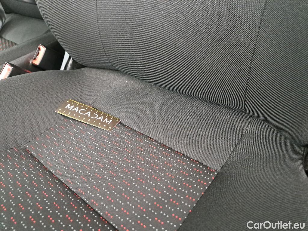  Peugeot  Boxer PEUGEOT  / 2014 / 4P / Combi 2.2 BLUEHDI 120 S&S 330 L1H1 ACCESS #14