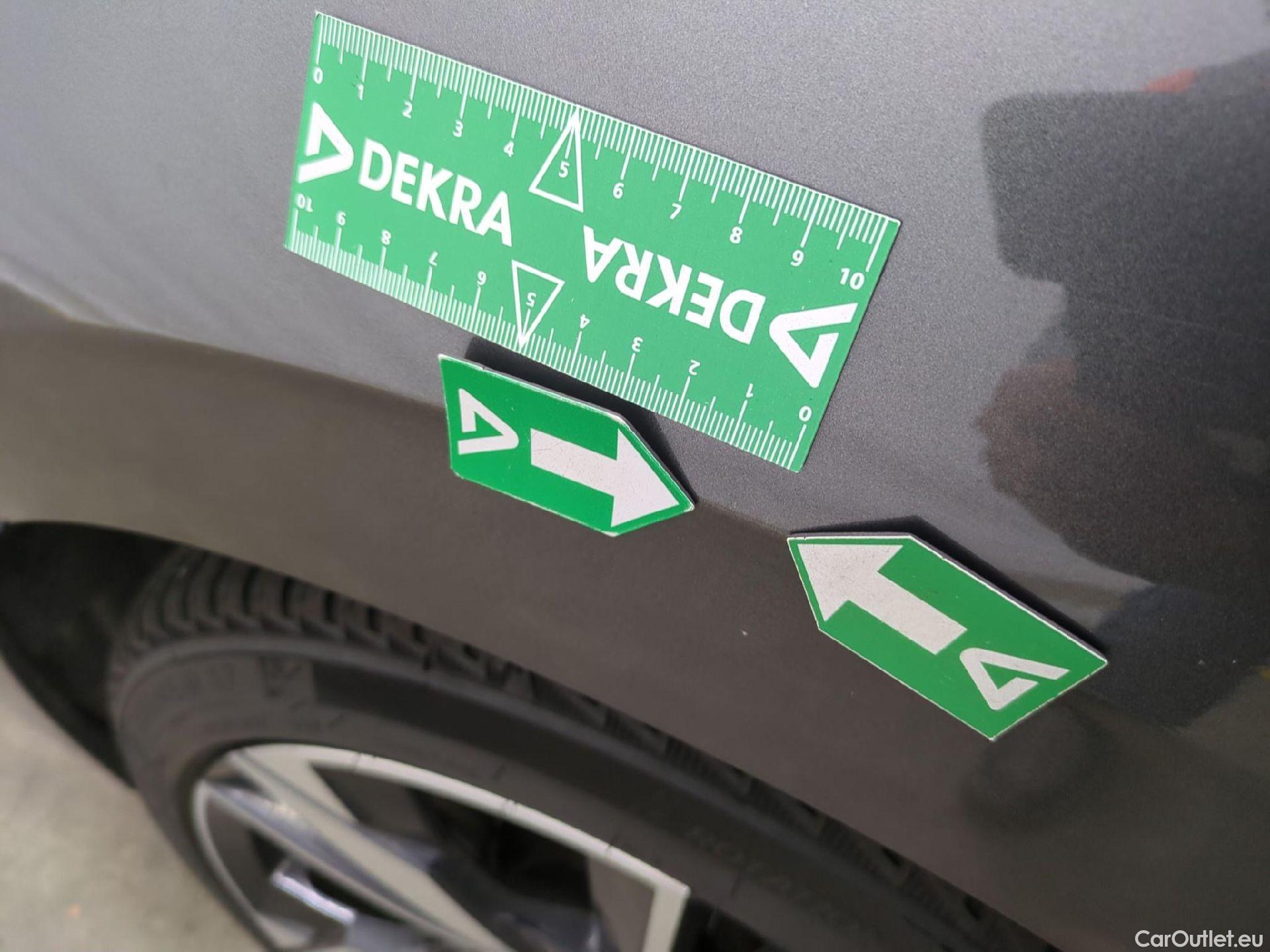  Peugeot  308  SW Allure 1.5 HDi 130CV BVA8 E6d #49